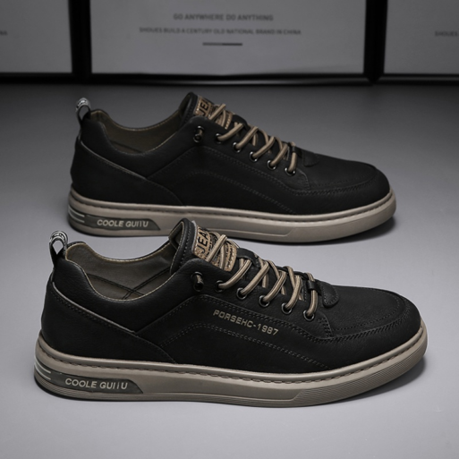 Sepatu Formal Sneakers MC421